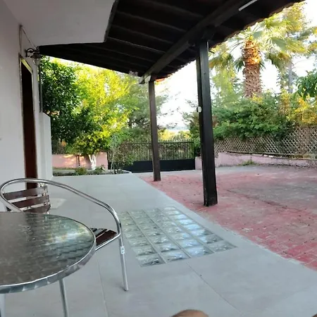 Villa-danos Villa Afytos