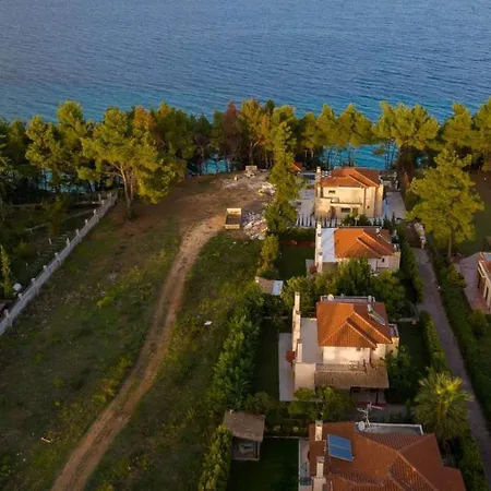 Villa-danos Вилла